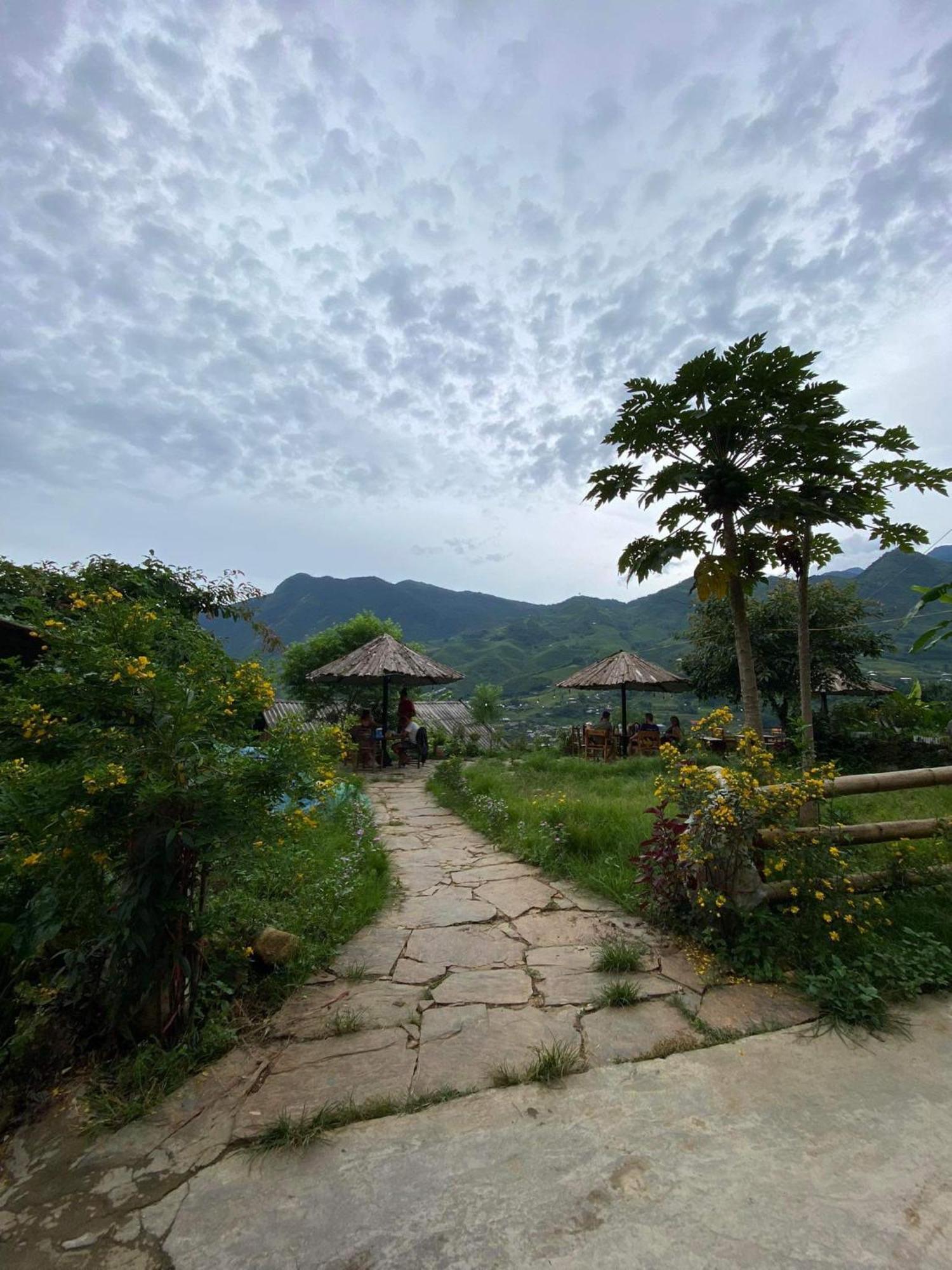 דירות סא פה Hmong Sister House And Trekking מראה חיצוני תמונה